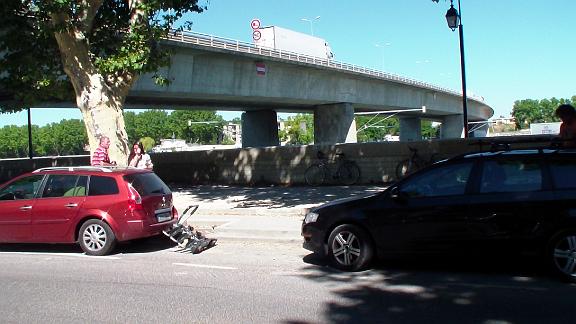 SAM_1132.JPG - Arles strart cyklo po Arles