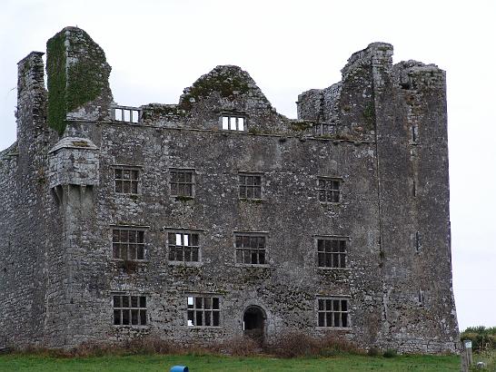 DSC09778.JPG - Leamaneagh Castle