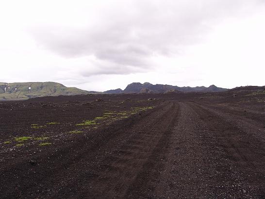 DSC05343.JPG - (F225) do Landmannalaugar-duhové hory.